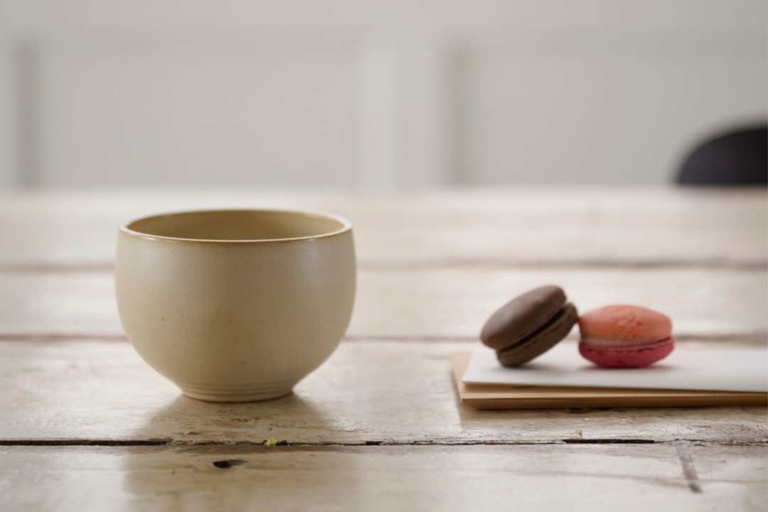 TEA & TABLE